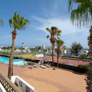  Apartment Playa Grande Puerto Del Carmen Share Pool By Pvl